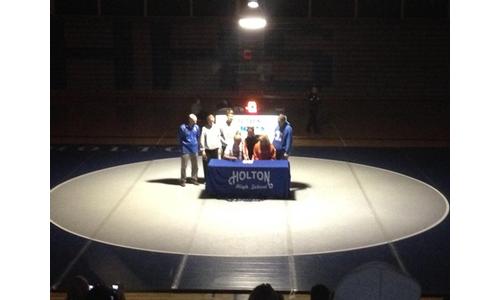 Holton Wildcat, Mason Baum signs with Baker University to wrestle 